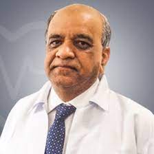 يعتبر الدكتور راجان من افضل اطباء جراحة استئصال اورام خبيثة وحميدة للمخ والاعصاب وعملية تحفيز الدماغ ويعمل لدى احد من افضل مستشفيات مومباي، الهند للمخ والاعصاب.