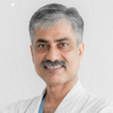 د. سانجيف، من افضل دكاترة زراعة الكبد في مستشفيات نيودلهي، الهند يقوم بزراعة الكبد بالنقل تليف الكبد وارتفاع ضغط الدم البابي، سرطان الكبد، أمراض الكبد الكحولية