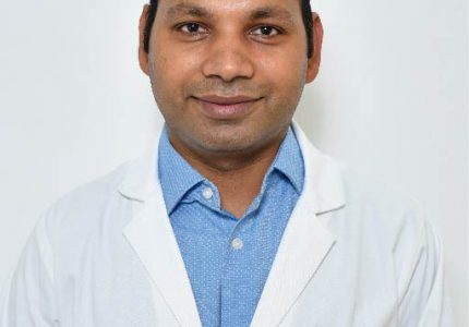 يعالج الدكتور اجيت أمراض المخ والأعصاب لدى الأطفال في افضل مستشفى في نيودلهي، الهند خاصة جورجاون مثل أمراض التخلف العقلي والصرع وتأخر النمو والشلل لدى الأطفال.