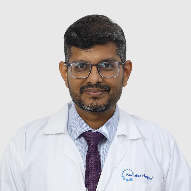 الدكتور كولكارني من مستشفى ابولو نافي ممباي مختص بجراحة أورام المخ والأعصاب والعمود الفقري بالهند، دلهي، كيرلا، بنجلور، حيدراباد