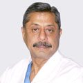 الدكتور ناريش تريهان من مستشفى ميدانتا دلهي معروف على مستوى الهند والعالم بجراحة القلب وزراعة الشرايين التاجية